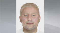Muž měl v Praze ukazovat dětem penis. Pomozte ho najít, žádá policie