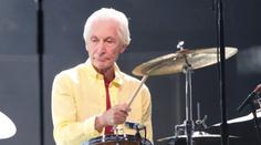Charlie Watts z Rolling Stones má za sebou operaci, ruší účast na turné