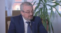 Benda naznačil, že vláda musí zvýšit daně: Letos je jediný rok bez voleb