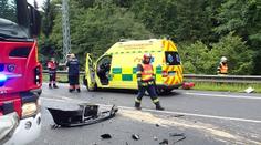 Tragická nehoda na Rakovnicku! Při srážce dvou aut zemřela žena