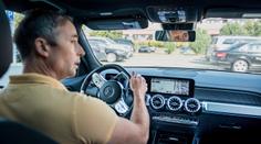 Elektromobil: Koupit, nebo vyčkávat? Expert srovnal baterky se spalovacím motorem