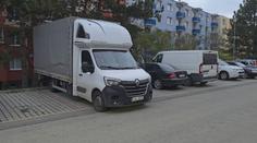 V Jihlavě se chtějí zbavit dodávek ze sídlištních parkovišť. Zabírají příliš místa
