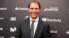 Nadal na lyžích pobavil fanoušky. Musíme si zajezdit spolu, píše mu Vonnová