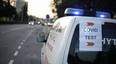 Kolabující doprava i uzavřené ulice, zájem o drive-in testování byl enormní