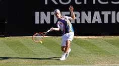 Tenistům na turnaji v Eastbourne vykradli pokoje. Brali hodinky i hotovost