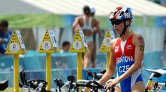 Frintová šokovala svět! Při premiéře v Karlových Varech byla druhá