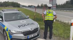 Poslední prázdninový víkend: Silnice a dálnice se hemžily policisty