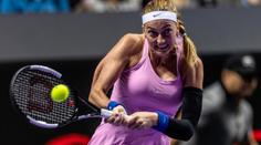 Kvitová prohrála i s Bartyovou a na Turnaji mistryň končí