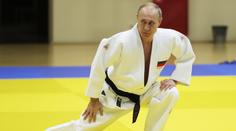 Mír je víc než vítězství! Putin přišel o černý pás v taekwondu
