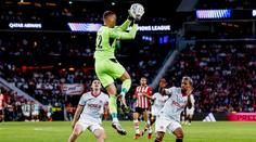 Kovářovo PSV na začátek LM remizovalo. Fenerbahce smírně s AS Řím