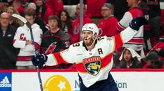Florida ovládla i druhý zápas. Panthers rozhodli opět v prodloužení
