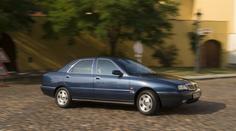 Proč dát 400 tisíc za starou lancii? Tohle auto má unikátní příběh