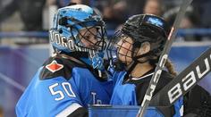 Ženský hokej baví! Fanoušci za 20 minut vyprodali největší arénu NHL
