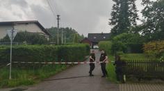 Masakr na Rychnovsku. Tři mrtví včetně dítěte, policie řekla podrobnosti