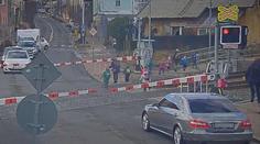 Méně než 2500 korun! Učitelkám s dětmi na přejezdu dal úřad pokutu
