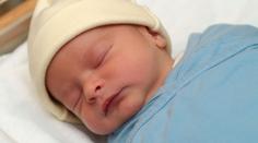 V babyboxu na Přerovsku našli miminko. Štěpánka tam odložili úplně nahého