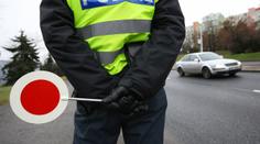 Policistům došla trpělivost. Mladý řidič je tak dlouho dráždil, až přišel o svoje BMW