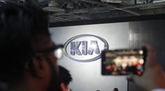 Kia po šestadvaceti letech změní logo. Podívejte se, jak má vypadat