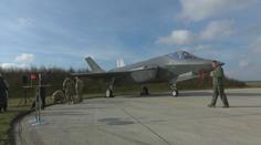 Nákup F-35 je největší armádní zakázka v historii ČR. Ameriku ale nelze penalizovat