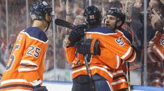 Fiala sestřelil hattrickem Colorado, Blues zahnali chmury a zdolali Vegas