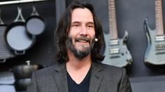 Do Česka míří hlavní hrdina Matrixu. Keanu Reeves ukáže svůj velký talent