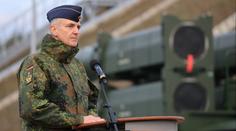 Německý generál hrozí Rusku. Odhalil konkrétní města, na něž by NATO zaútočilo