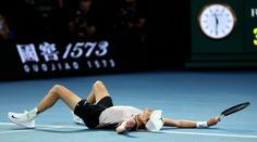Parádní otočka a premiérový titul. Sinner ovládl Australian Open