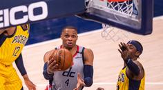 Westbrook má historický triple-double! Srovnal letitý NBA rekord