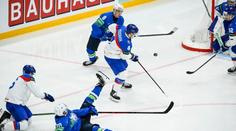 Slováci slaví první výhru, přetlačili Slovince. USA i Kanada si zastřílely