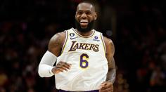 Stane se LeBron nejlepším střelcem historie? Zápas Lakers živě na Nova Sport
