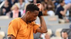 Monfils po dojemné výhře v Paříži končí. Kvůli zranění ani nenastoupí