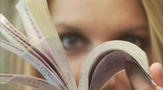 Žena z Táborska po internetu oklamala stovky lidí. Zaplacené zboží neposílala