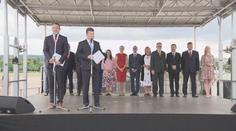 Hnutí SPD spustilo předvolební kampaň, představilo program i hymnu