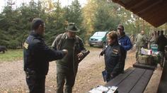Sezóna honů je tu: Do lesů se chystají myslivci i policisté!