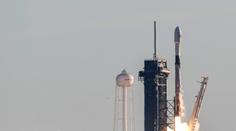 SpaceX opět trhá rekordy! Stejná raketa letěla do vesmíru už osmkrát
