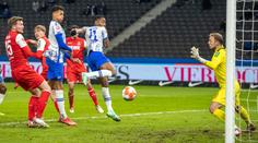Rozporuplný den pro Daridu: Nejdříve skóroval, pak školácky chyboval