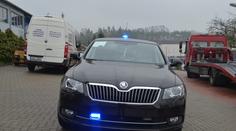 Policie dostala nové dálniční stíhače! K Passatům přibudou Superby!