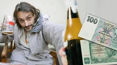 VELKÉ SROVNÁNÍ CEN PIVA: Kolik stál lahváč před rokem 1989 a kolik dáme dnes?