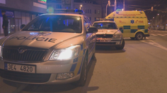 Agresor měl zmlátit v centru Pardubic dva muže. Policie hledá svědky
