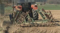 Traktor ze statku zmizel beze stopy, zloději odjeli i bez klíčů