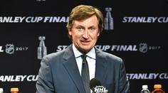 Ouch, Wayne. Gretzky naštval Oilers. Na vítěze Stanley Cupu tipuje jiný tým