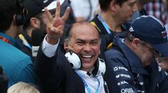 Těžké chvilky jezdce F1. Pérezův otec zkolaboval po nehodě svého syna