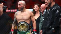 Volkanovski je opět šampionem UFC. Devátá výhra v řadě pro Pimbletta