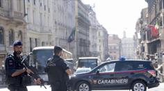 Čínský gang nutil migranty pěstovat marihuanu. Pak ji posílali poštou