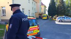 Hromadná intoxikace dětí ve škole u Plzně! 10 jich je v nemocnici