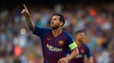 Komu věnoval Messi po zápase dres? To by uhodl jen málokdo