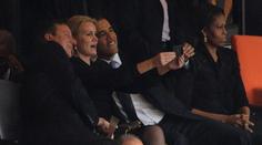 TRAPAS na pohřbu Mandely! Rozesmátý Obama se tam fotil s Cameronem!