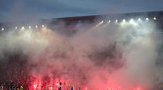 Fanoušci Slavie pálí do vlastních řad! Udali i podezřelého jedince. FOTO