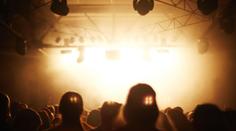 Živý koncert přímo u vás v obýváku! Užít si ho můžete už v pátek večer