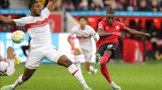 Leverkusen porazil Stuttgart, Hložek jen střídal. Bayern si poradil s Schalke